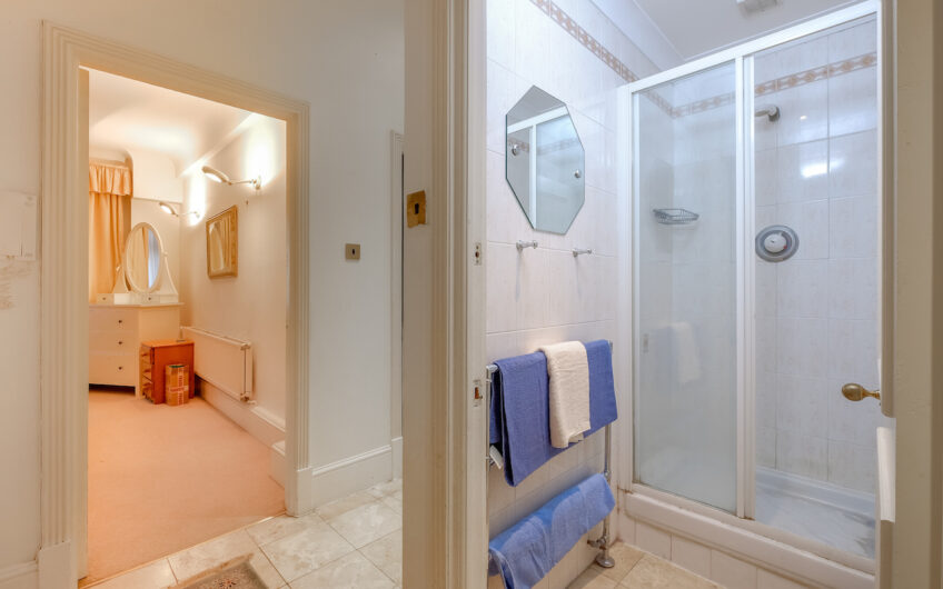 GROVE HALL COURT – ST JOHNS WOOD